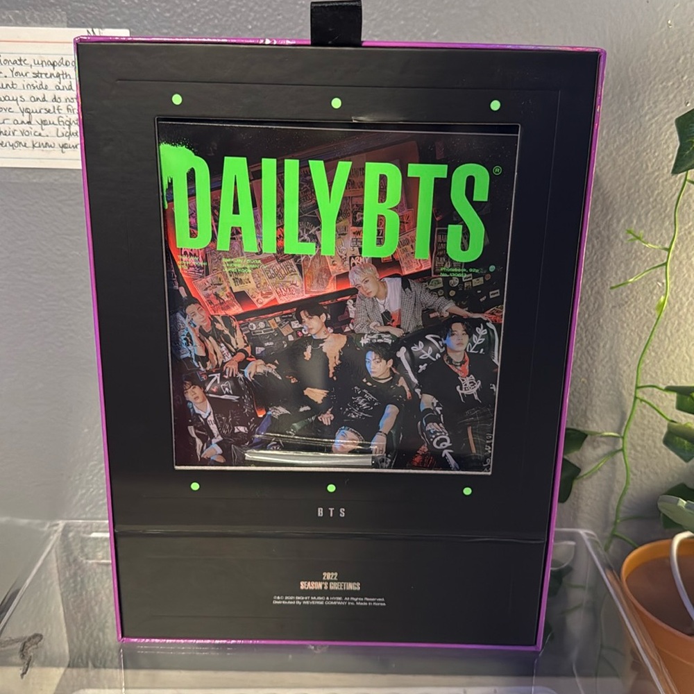 Daily BTS: 2022 Seasons Greetings Collectable
